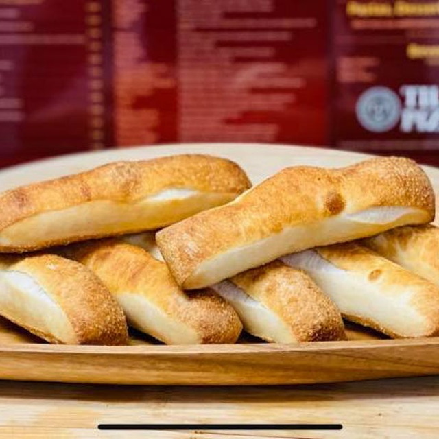 Regular Breadsticks.