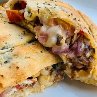 Supreme Calzone (Large 14")