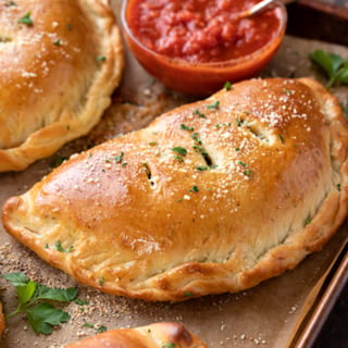 Primo Calzone (XX-Large 18")